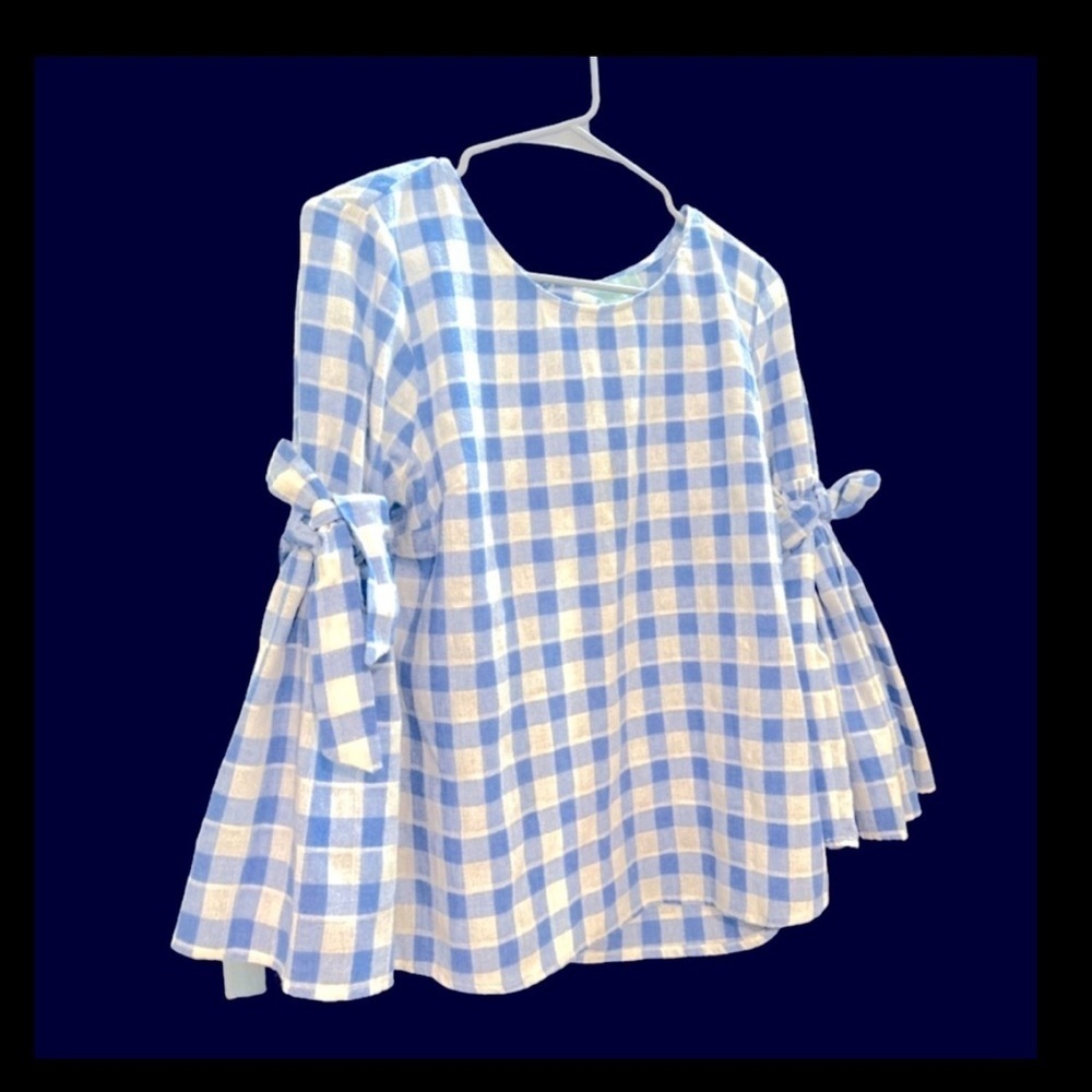 Skies are Blue Gingham Long Sleeve with Bows and Button Closure Back Medium